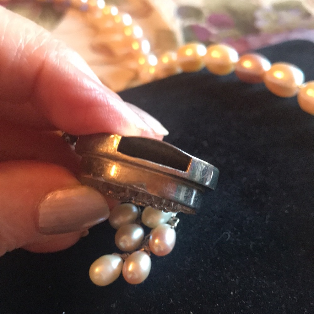 STERLING CLASP SINGLE STRAND OF LARGE GLASS PEARLS - Picture 11 of 14